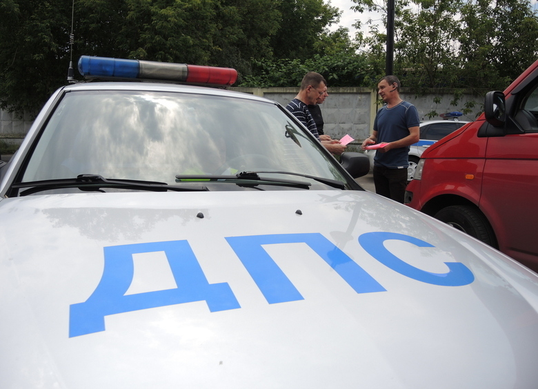 Изображение В Калининградской области несовершеннолетний водитель перевернулся на трассе