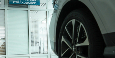 Россияне начали охотнее брать автокредиты