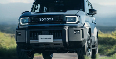 Toyota запустила продажи самого компактного Land Cruiser в Японии