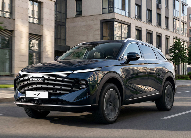 В России начались официальные продажи обновленного Haval F7