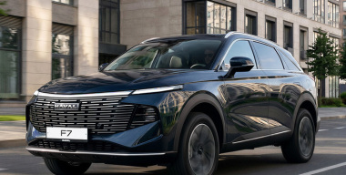 В России начались официальные продажи обновленного Haval F7