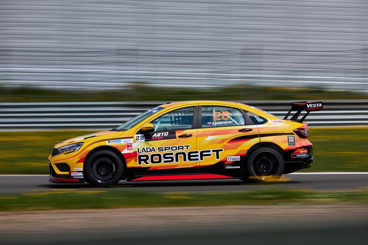 Фото LADA Sport ROSNEFT