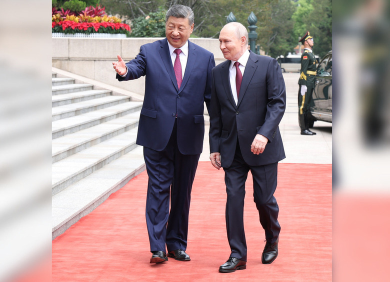 Изображение Aurus Владимира Путина попал в тренды китайских соцсетей