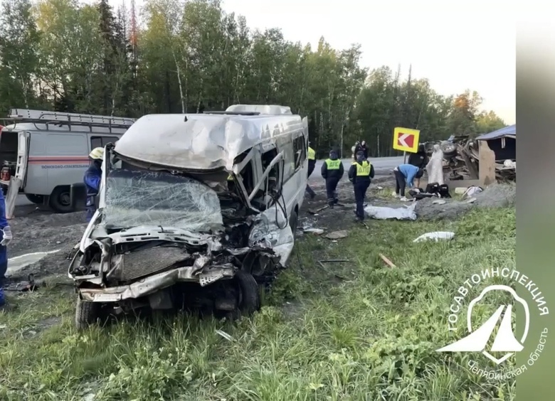 Изображение Автобус с баскетбольной командой попал в смертельное ДТП под Златоустом