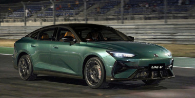 Обновленный Changan Uni-V приедет в Россию в «заряженной» комплектации Sport