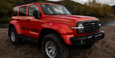 Для России сертифицировали «злой» Tank 300 от Arctic Trucks
