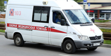 В Челябинской области пьяный водитель без номеров пытался уйти от полиции и влетел в кювет
