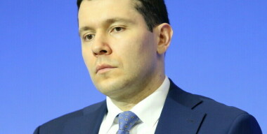 Алиханов: Россия идет к перезапуску всех автозаводов, брошенных иностранцами