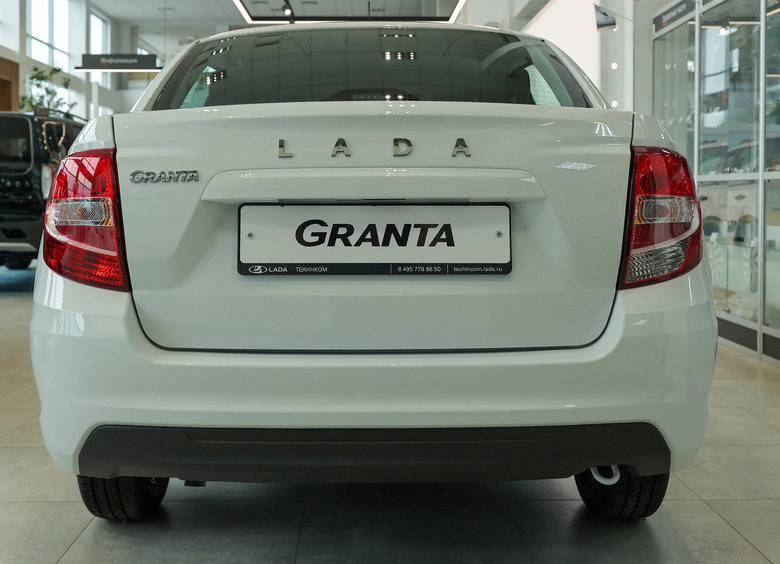 Изображение Глава АВТОВАЗа рассказал, когда LADA Granta получит вариатор