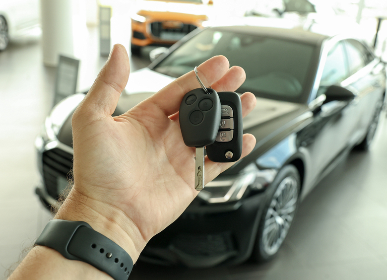 Эксперт прокомментировал снижение импорта подержанных авто в Россию