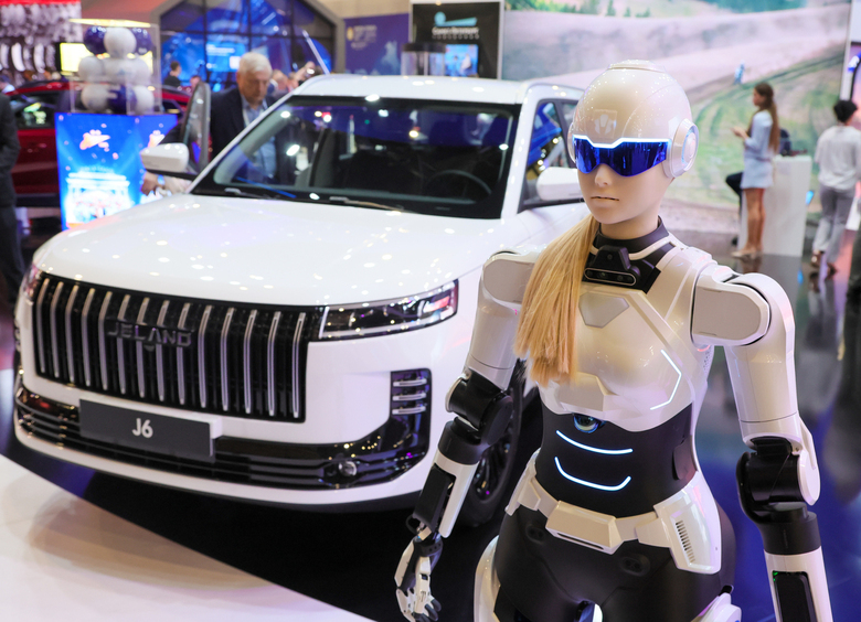 Jeland анонсировал для России 5 автомобилей