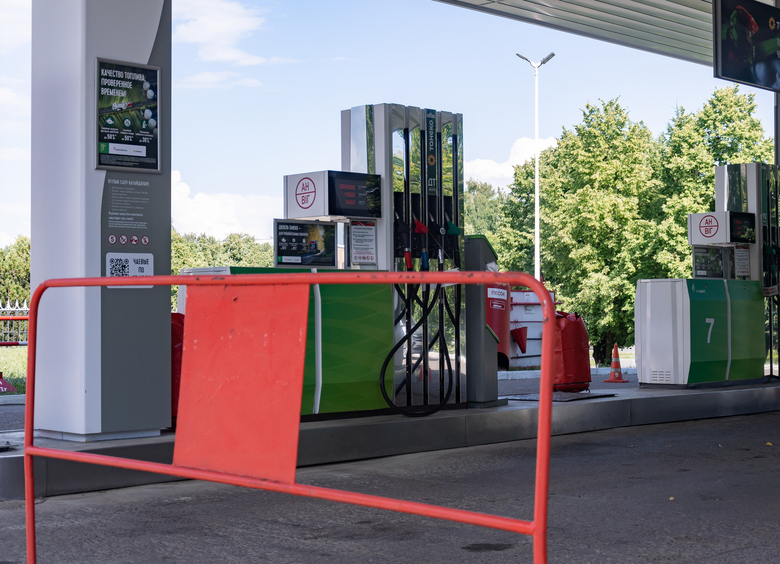 Неприкосновенный запас: стоит ли купить бочку бензина и поставить ее в гараж на всякий случай