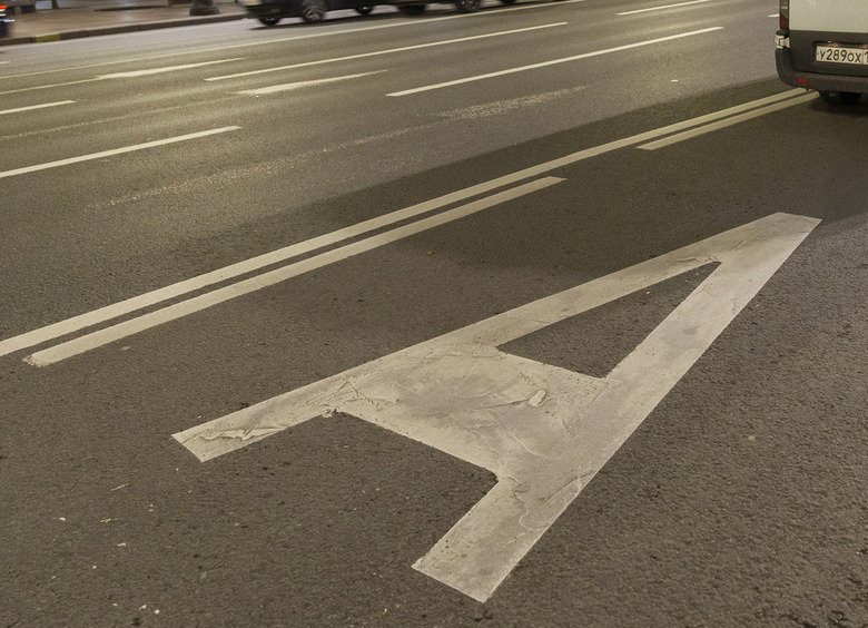 Дублеру Рублевского шоссе добавят выделенную полосу