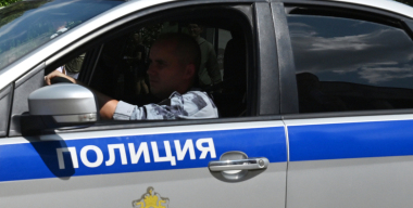 Водитель без документов протаранил мотоцикл с пассажиркой