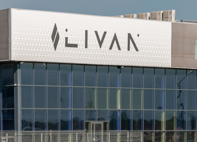 На российском рынке рухнули продажи автомобилей Livan