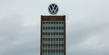 Volkswagen готовит очередное сокращение персонала по всему миру