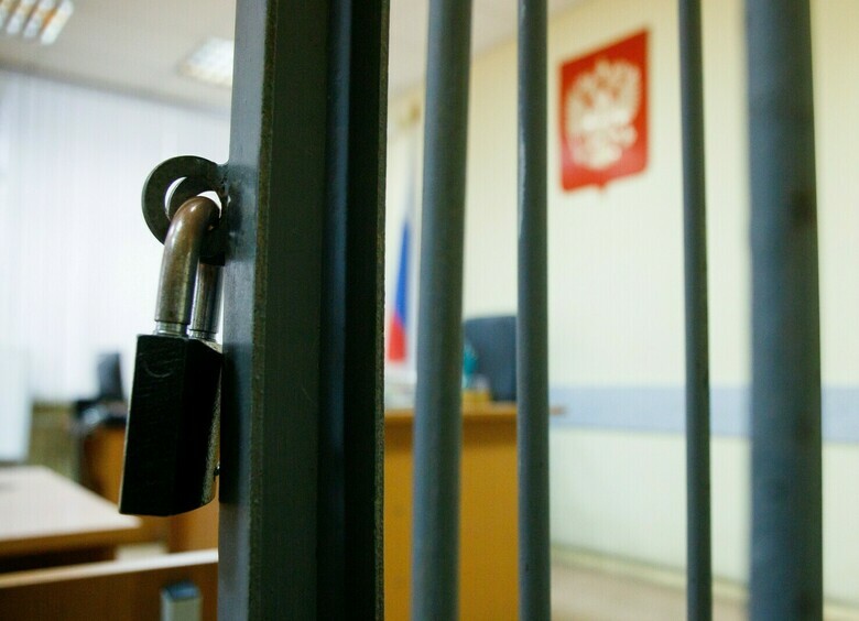 Изображение В Хакасии осудили мужчину, убившего дальнобойщика за магнитолу и часы в 1993-м