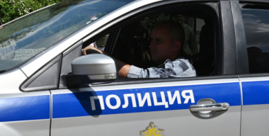 14-летний школьник с друзьями устроил гонки на авто с двумя экипажами ДПС