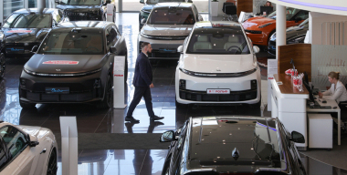 Российский рынок новых лекговых автомобилей продолжает расти
