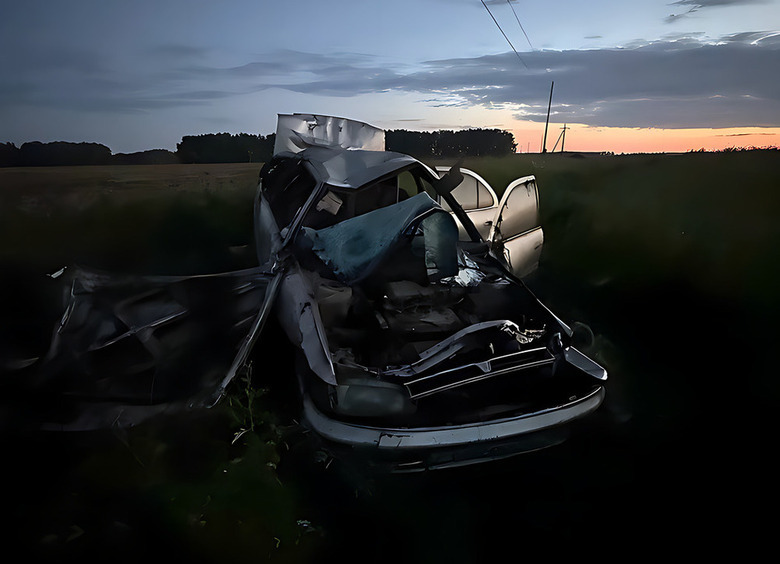 Изображение Пьяный подросток на Toyota Sprinter устроил массовое ДТП с шестью пострадавшими