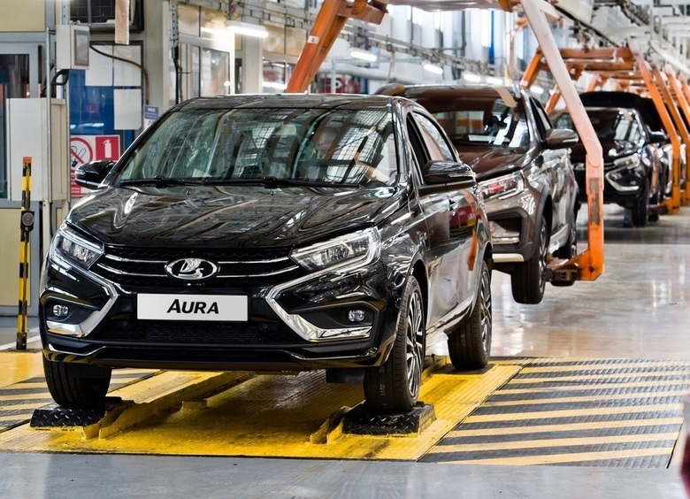Cтретч-седану LADA Aura обновили оснащение
