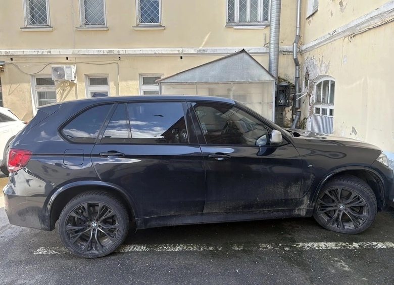 Изображение Мужчина угнал свой старый авто у новой владелицы, выследив его по штрафам ГИБДД