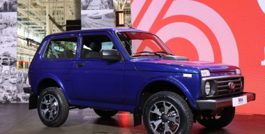 На конвейер встала обновленная LADA Niva Legend
