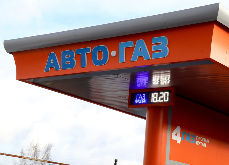 Российские продажи легковушек на газе выросли в 12 раз
