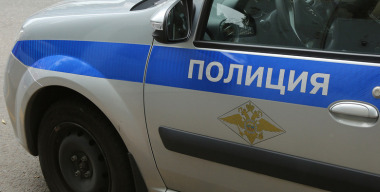 Мужчина в маске напал на водителя с топором — ему нужны были деньги
