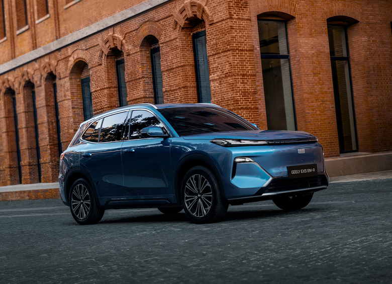 Изображение Geely привезет в Россию гибридный EX5 с последовательной силовой установкой