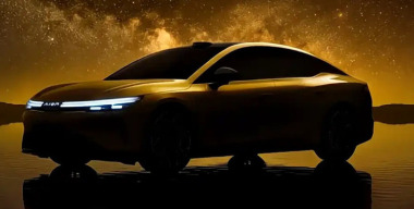 В компании GAC рассказали о российских перспективах новейшего седана Ray 7