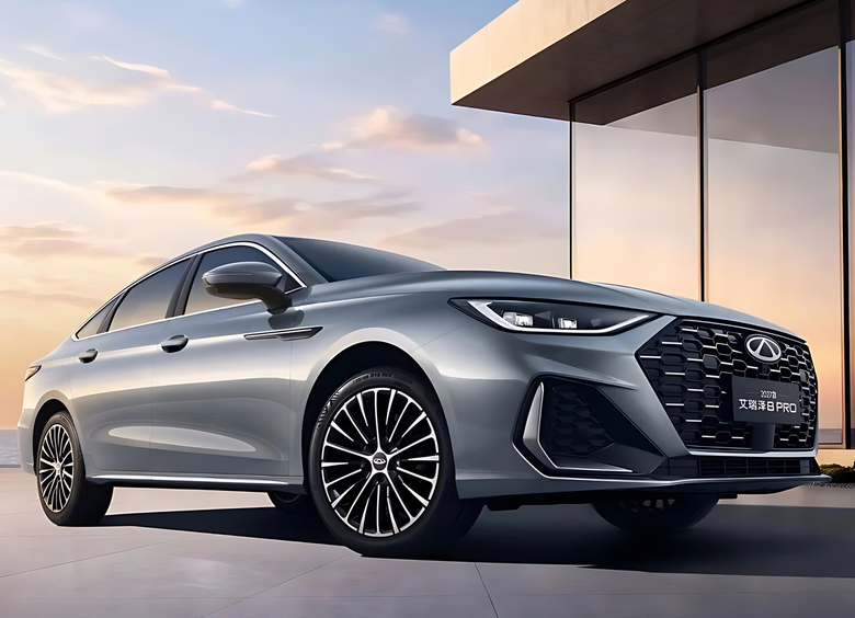 Представлен обновленный седан Chery Arrizo 8 Pro, который ждут в России