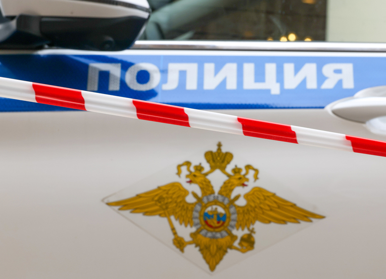 Изображение Гость угнал со свадьбы внедорожник, чтобы доехать до работы и выспаться