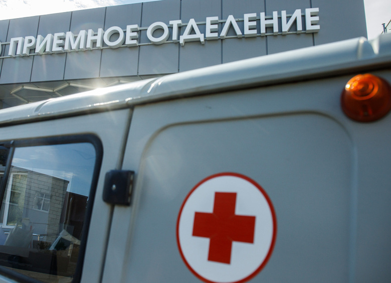 Изображение Автомобилистка перепутала педали и переехала 6-летнюю девочку на глазах у матери
