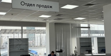 Во славу отечественного автопрома: переписываем китайские бренды в российские