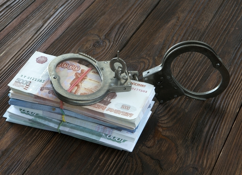 Изображение Аферист выманил у 15 знакомых 20 млн рублей за несуществующие машины