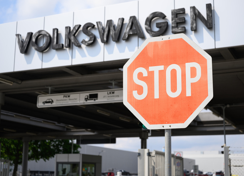 Бесплодные метания: у Volkswagen нет рецепта спасения