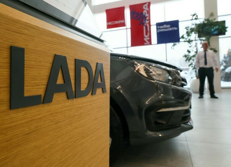 Россияне назвали иномарки, которые хотели бы приобрести вместо LADA