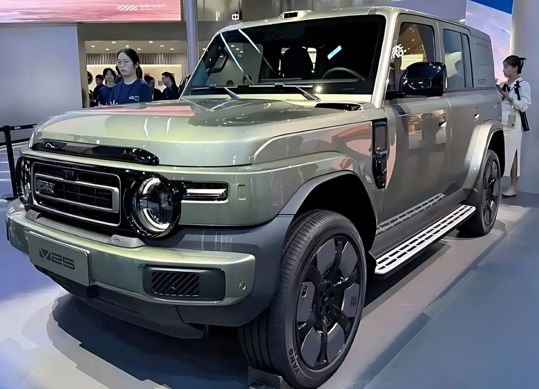 Кроссовер iCaur V25, который приедет в РФ, начали тестировать за рубежом