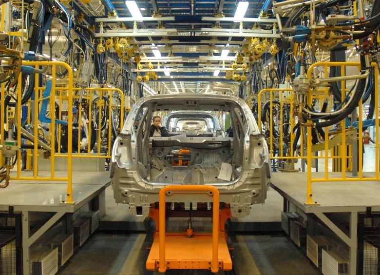 Российские власти одобрили стратегию развития автопрома до 2035 года