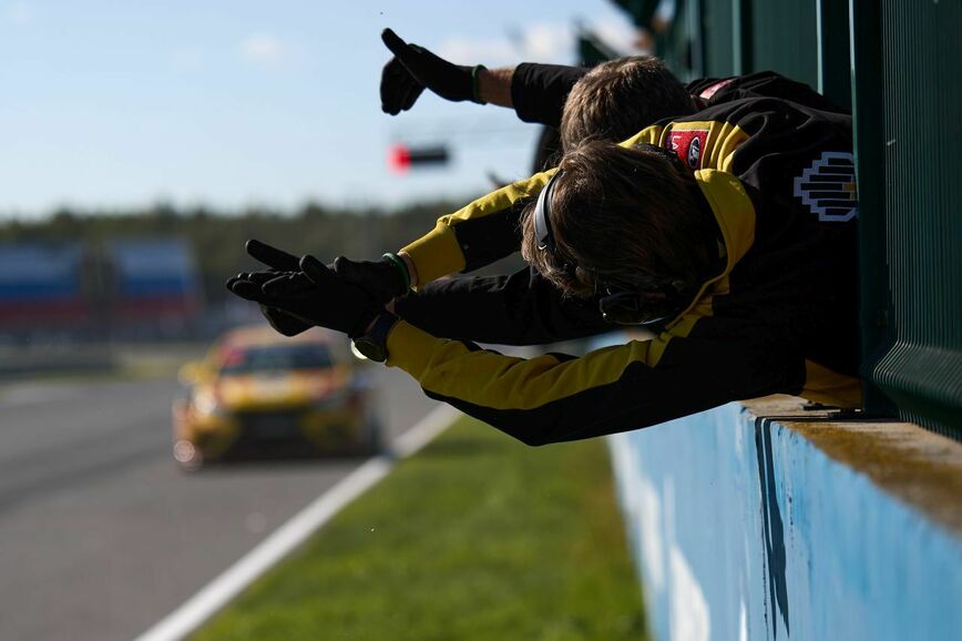 Фото: LADA Sport ROSNEFT