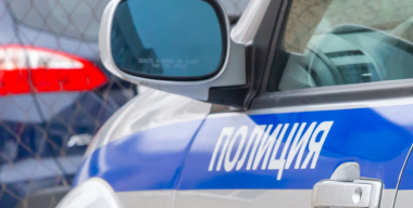 Водитель с ножом напал на пешехода и забрал его мобильник