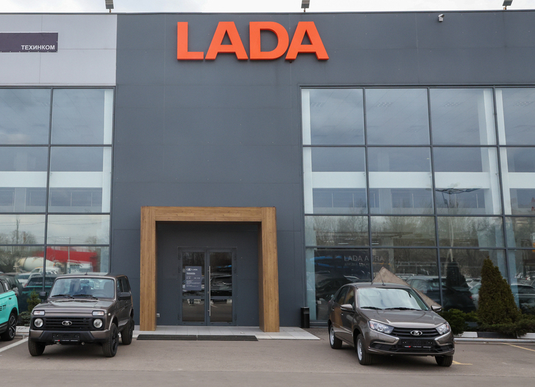 В конце лета продажи новых российских автомобилей увеличились на 8%