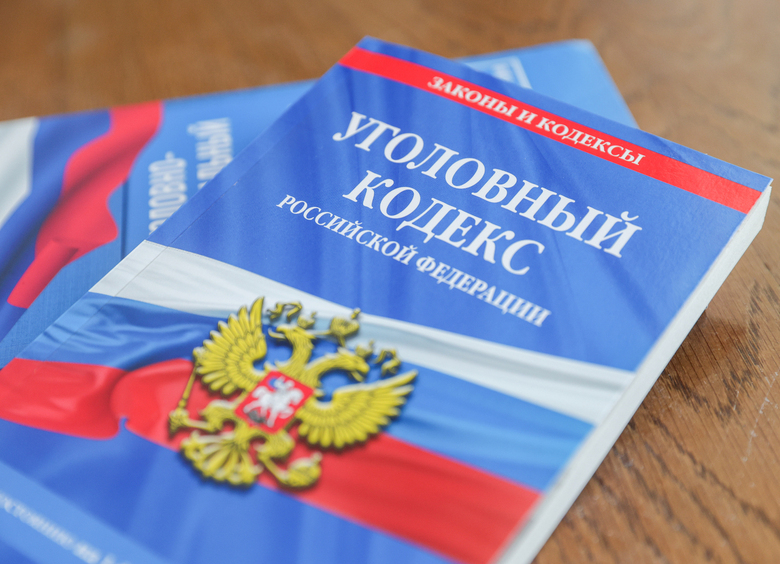 Изображение Женщина села к незнакомому водителю и коварно угнала его машину