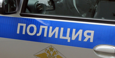 Пьяный гастарбайтер угнал «копейку» и въехал на ней в магазин
