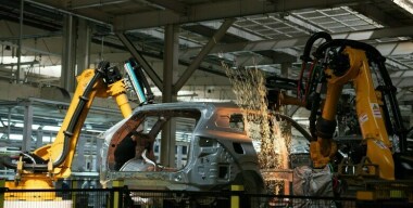 Все — вон: китайский внутренний авторынок продолжает падение