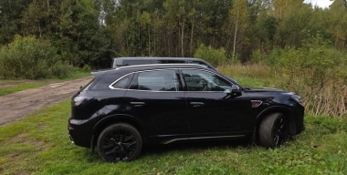 Путешествие дилетанта: заметки автолюбителя, сменившего Audi Q5 на Hongqi HS5