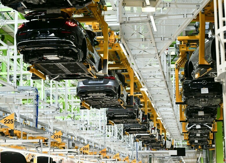 Не вытягивают: автопром Германии ждет китайский шок 2.0