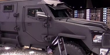 «Титановый» прокол: в зоне СВО уничтожен редкий канадский броневик Titan-S