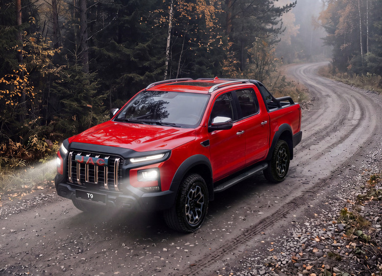 JAC анонсировал для России пикап T9 с расширенным зимним пакетом